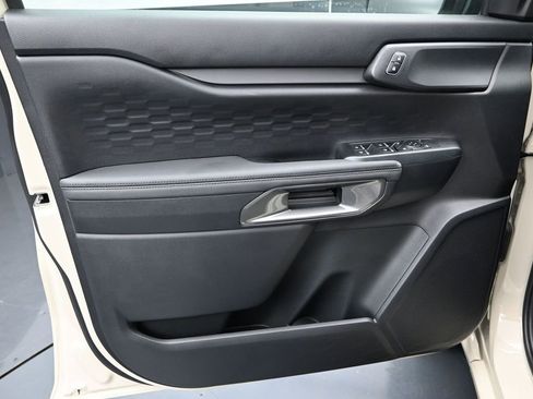 New 2025 Ford Ranger XLT w/ Equipment Group 301A High AWD/4WD image 19