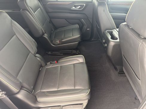 Used 2021 Chevrolet Tahoe Premier w/ Premium Package AWD/4WD image 30