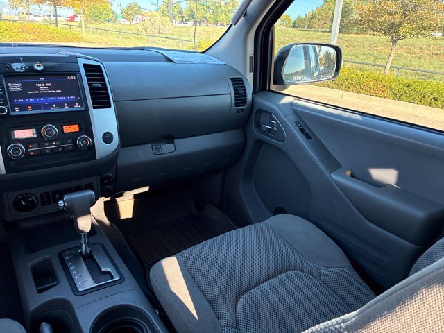 Used 2019 Nissan Frontier SV w/ Value Truck Package AWD/4WD image 27