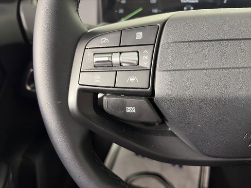 Used 2025 Kia K4 EX image 15