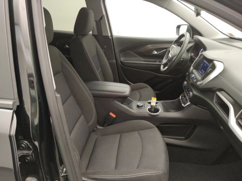 Used 2024 GMC Terrain SLE AWD/4WD image 21