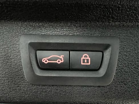 Used 2016 BMW X5 xDrive50i image 14