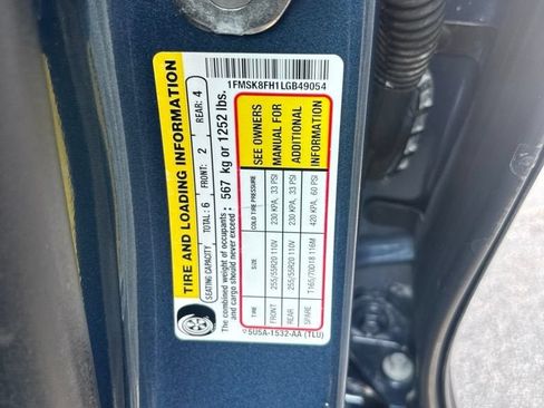 Certified 2020 Ford Explorer Limited w/ Class III Trailer Tow Package AWD/4WD image 21
