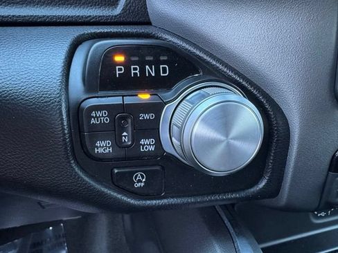 Used 2022 RAM 1500 Laramie w/ Sport Appearance Package AWD/4WD image 18