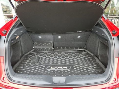 Certified 2022 Toyota C-HR Nightshade image 22