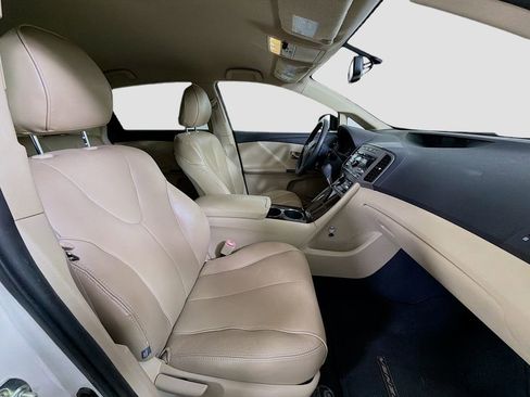 Used 2009 Toyota Venza image 26