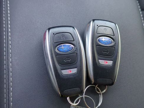 Used 2023 Subaru Ascent Premium w/ Convenience Package AWD/4WD image 34