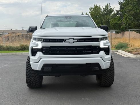 Used 2023 Chevrolet Silverado 1500 RST w/ Z71 Off-Road Package AWD/4WD image 5