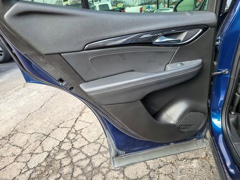 Used 2023 Buick Envision Essence image 16