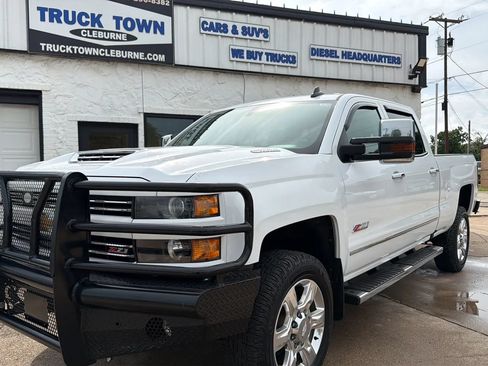 Used 2018 Chevrolet Silverado 2500 LTZ w/ Duramax Plus Package AWD/4WD image 1