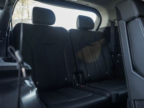 New 2026 Kia Sorento S image 13