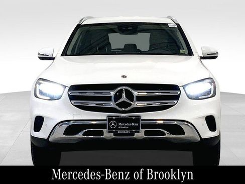 Certified 2022 Mercedes-Benz GLC 300 4MATIC image 4