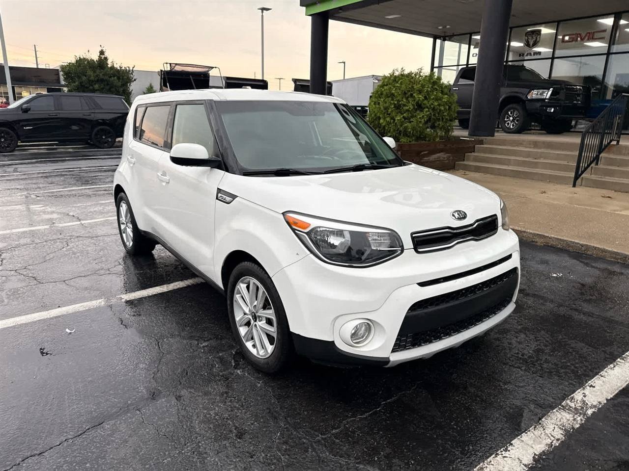 Used 2019 Kia Soul + FWD image 2