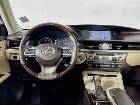 Used 2017 Lexus ES 350 FWD image 12
