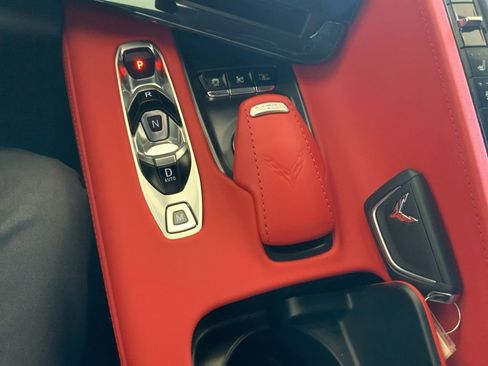 Used 2025 Chevrolet Corvette Stingray w/ Z51 Performance Package image 21