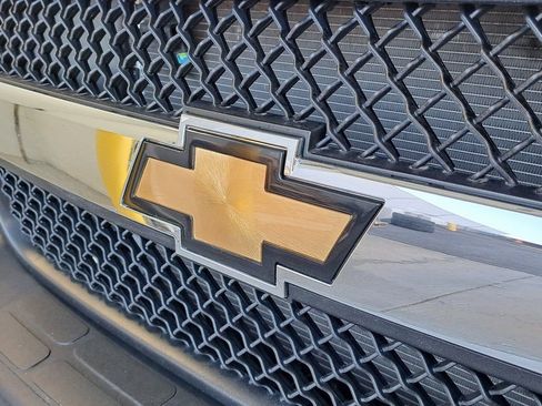 Used 2024 Chevrolet Express 2500 w/ Driver Convenience Package image 29