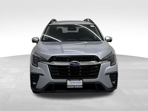 Used 2023 Subaru Ascent Limited w/ Technology Package AWD/4WD image 10