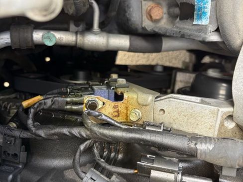 Used 2017 Kia Sedona LX w/ LX Essentials Premium Package image 23