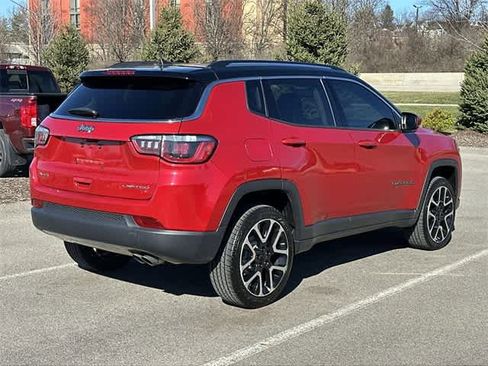 Used 2018 Jeep Compass Limited w/ Navigation Group image 32