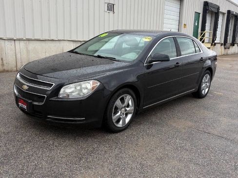 Used 2010 Chevrolet Malibu LT FWD image 4