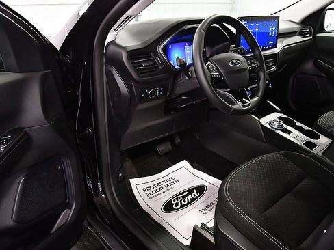 Used 2024 Ford Escape Active w/ Tech Pack #1 image 16