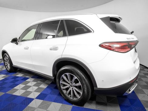 Used 2024 Mercedes-Benz GLC 300 image 7