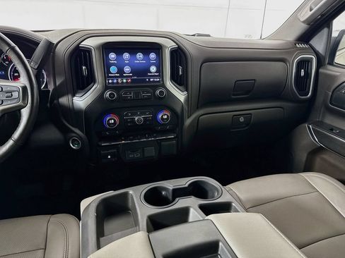 Used 2019 Chevrolet Silverado 1500 LTZ RWD image 27