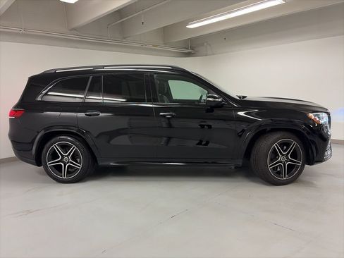 Used 2022 Mercedes-Benz GLS 450 4MATIC image 6