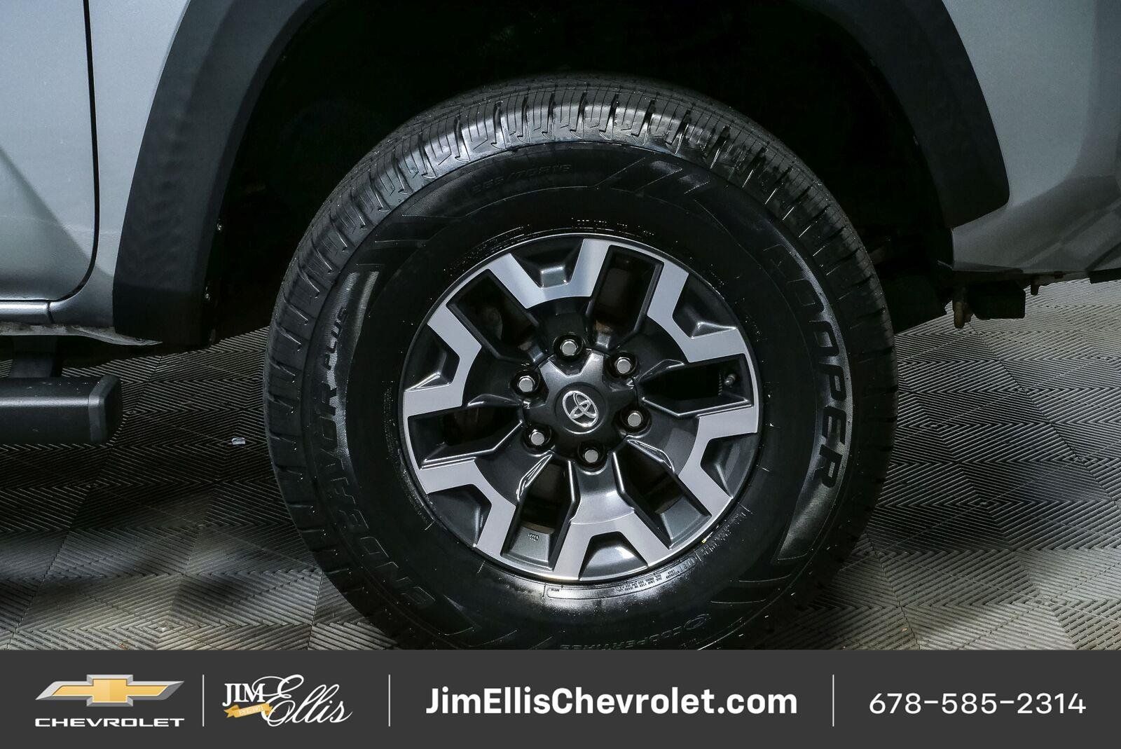 Used 2022 Toyota Tacoma TRD Off-Road w/ TRD Premium Off Road Package RWD image 36