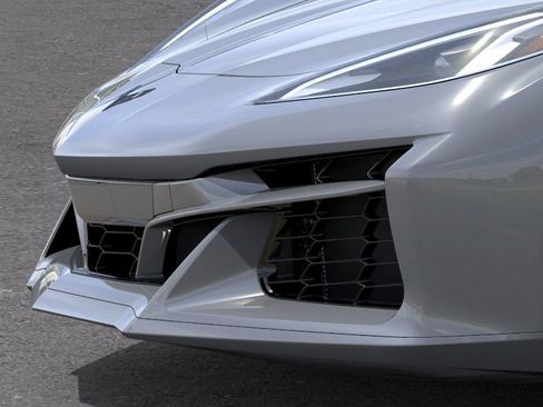 New 2025 Chevrolet Corvette E-Ray w/ ZER Performance Package image 13