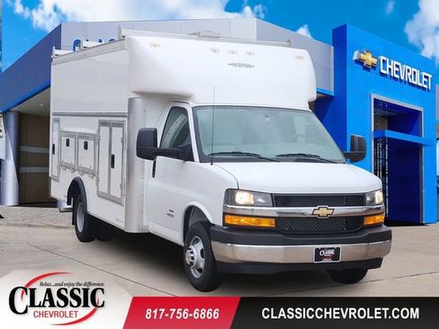 New 2025 Chevrolet Express 4500 w/ Power Convenience Package RWD image 1