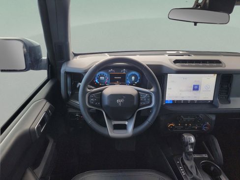New 2025 Ford Bronco Badlands w/ Sasquatch Package AWD/4WD image 18