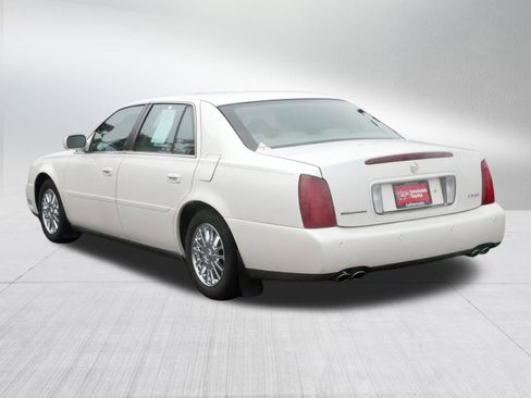 Used 2003 Cadillac De Ville DHS w/ Safety & Security Package image 5
