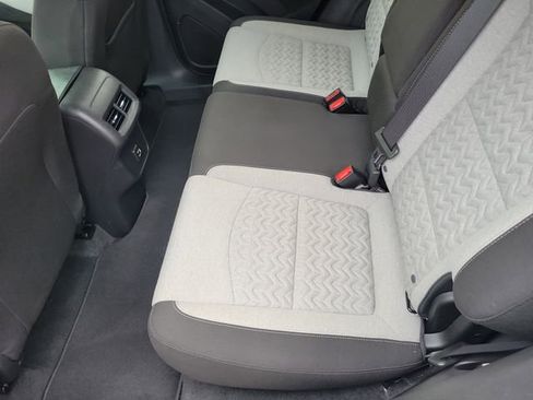 Certified 2024 Chevrolet Equinox LT image 10