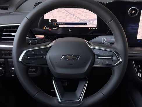 New 2026 Chevrolet Suburban Z71 AWD/4WD image 14