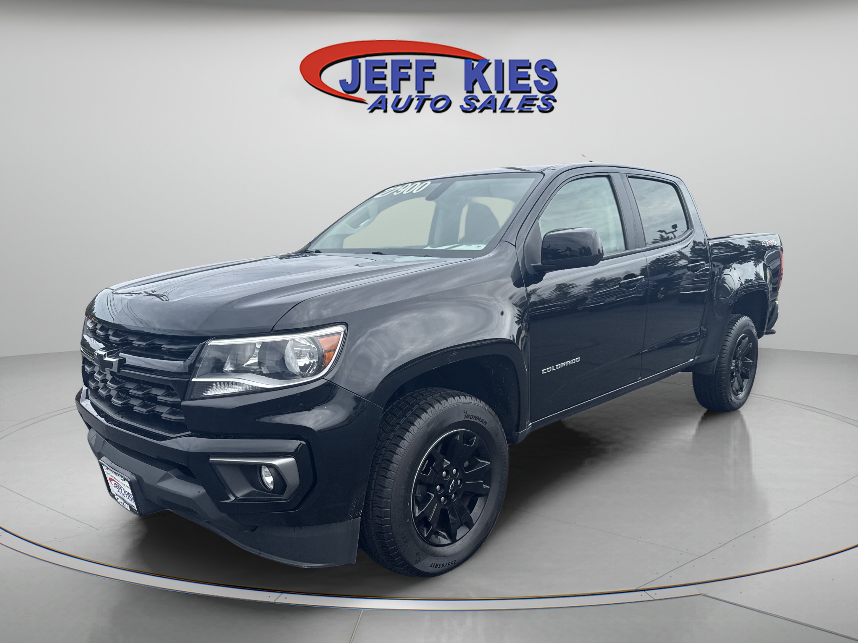 Used 2022 Chevrolet Colorado LT w/ Trail Boss Package AWD/4WD image 1