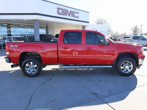 Used 2014 GMC Sierra 3500 SLT w/ SLT Convenience Package AWD/4WD image 7
