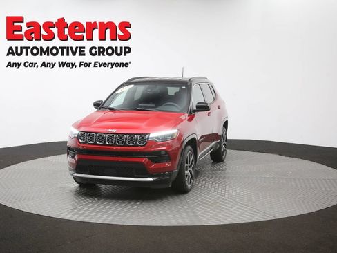 Used 2025 Jeep Compass Limited w/ Elite Group AWD/4WD image 54
