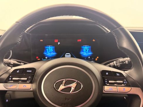 Used 2023 Hyundai Elantra SEL w/ Convenience Package FWD image 29