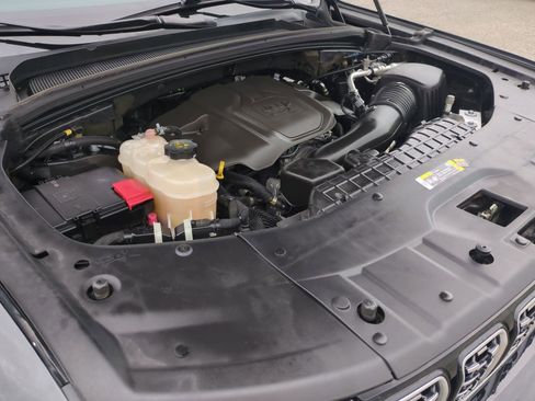 Used 2021 Jeep Grand Cherokee L Summit image 33