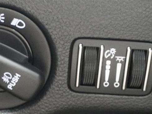 Used 2016 Dodge Charger R/T w/ Plus Group image 19