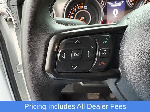 Used 2023 Jeep Gladiator Sport AWD/4WD image 12