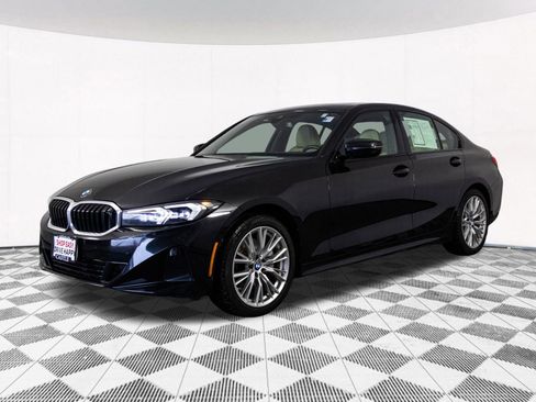 Used 2023 BMW 330i xDrive Sedan w/ Driving Assistance Package image 10