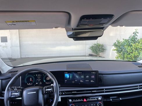 Used 2025 Hyundai Santa Fe SEL image 36