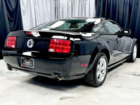 Used 2007 Ford Mustang GT Premium image 8