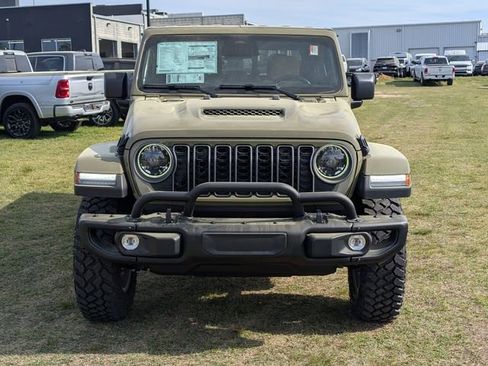 New 2026 Jeep Gladiator Sport image 3