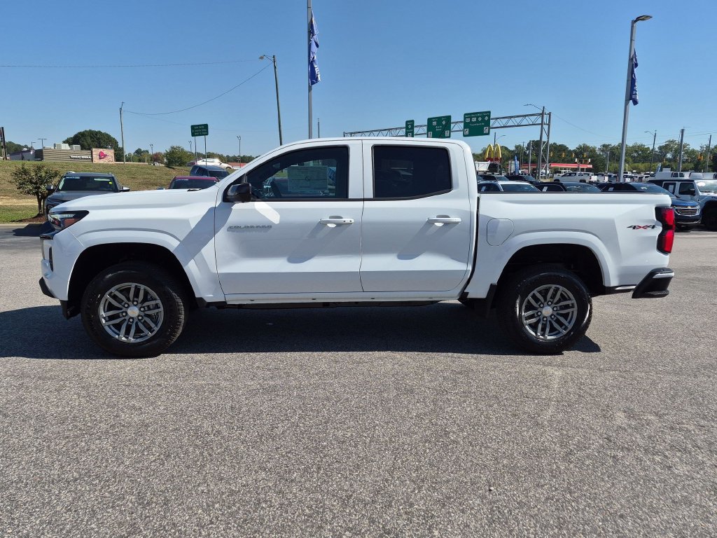 New 2026 Chevrolet Colorado LT w/ LT Convenience Package AWD/4WD image 7