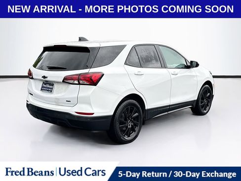 Used 2023 Chevrolet Equinox LS w/ LS Convenience Package AWD/4WD image 8