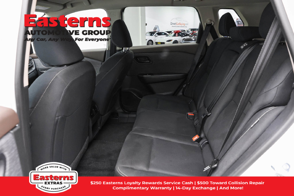 Used 2023 Nissan Rogue S AWD/4WD image 23