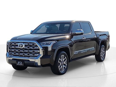 Used 2022 Toyota Tundra 1794 Edition image 2